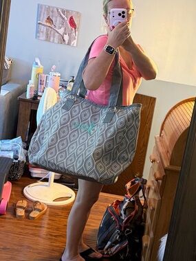 Gray Patterned XXL Initials Inc One Trip Wonder bag tote